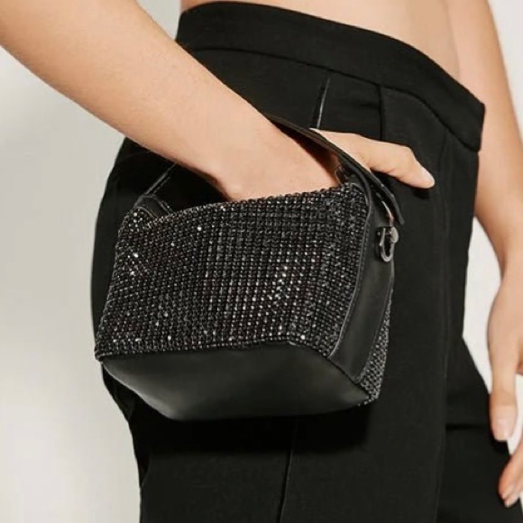 NWOT Olga Berg Alexandra Crystal Bag | Black - Picture 2 of 9